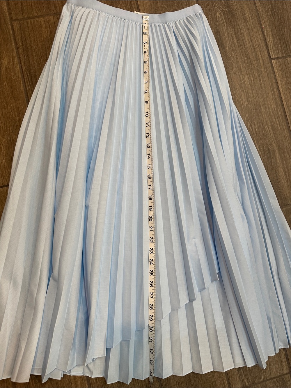 Babaton by Aritzia Skyline Blue Pleated Asymmetrical Skirt. NWT. Medium. - Picture 4 of 10